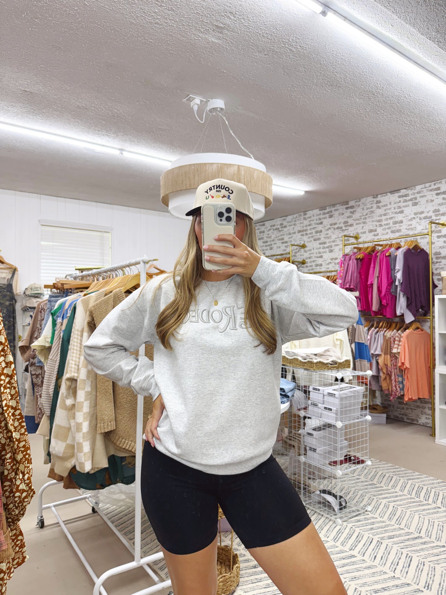 The Rodeo | Le Rodeo Crewneck