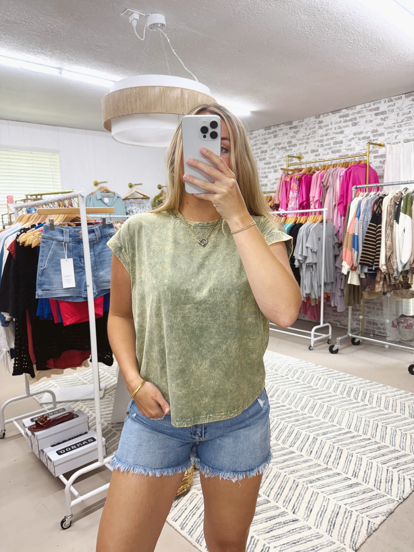 The Linda | Green Acid Washed Tee