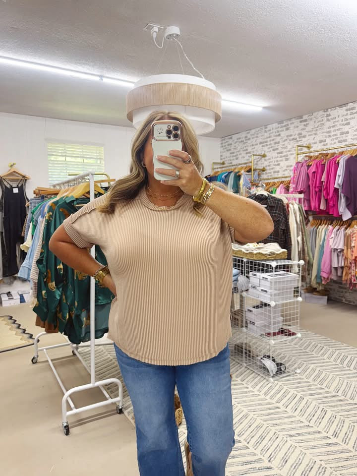 The Caroline | Ribbed Tee