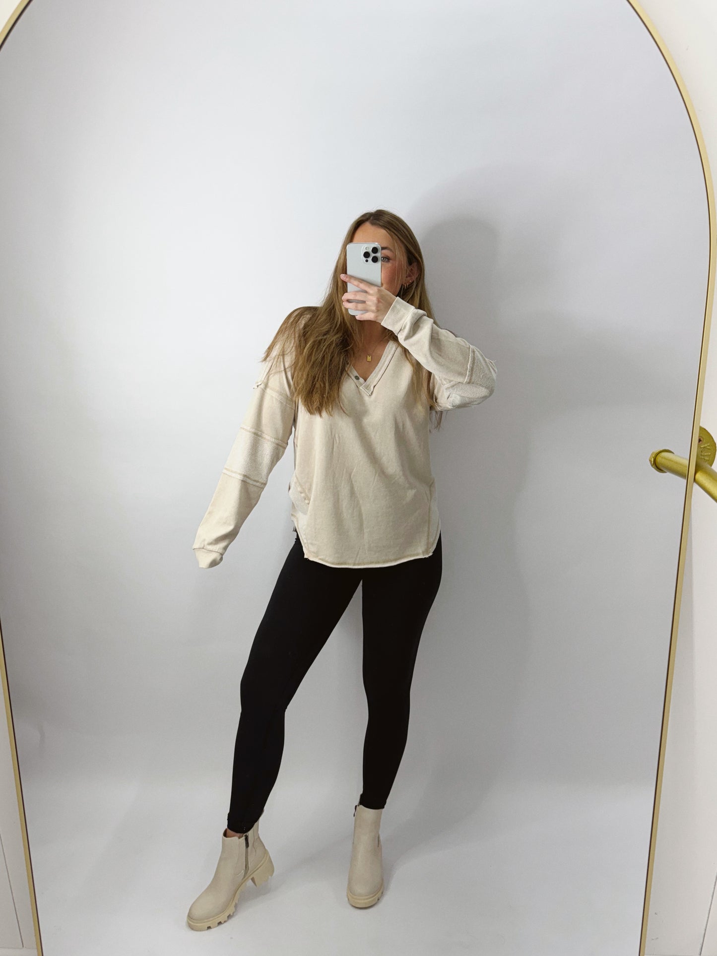 The Kenz | Oversized V Neck