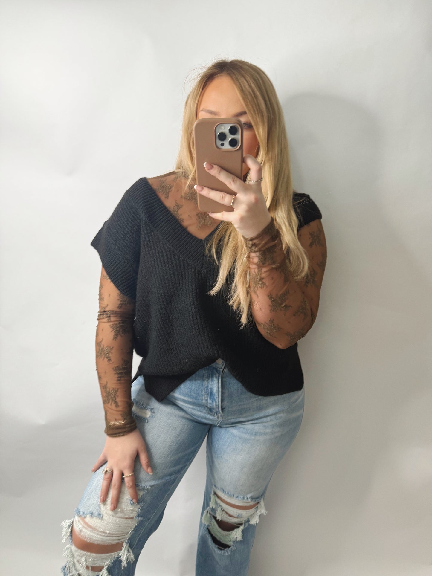 Lace Floral Undershirt | Long Sleeve