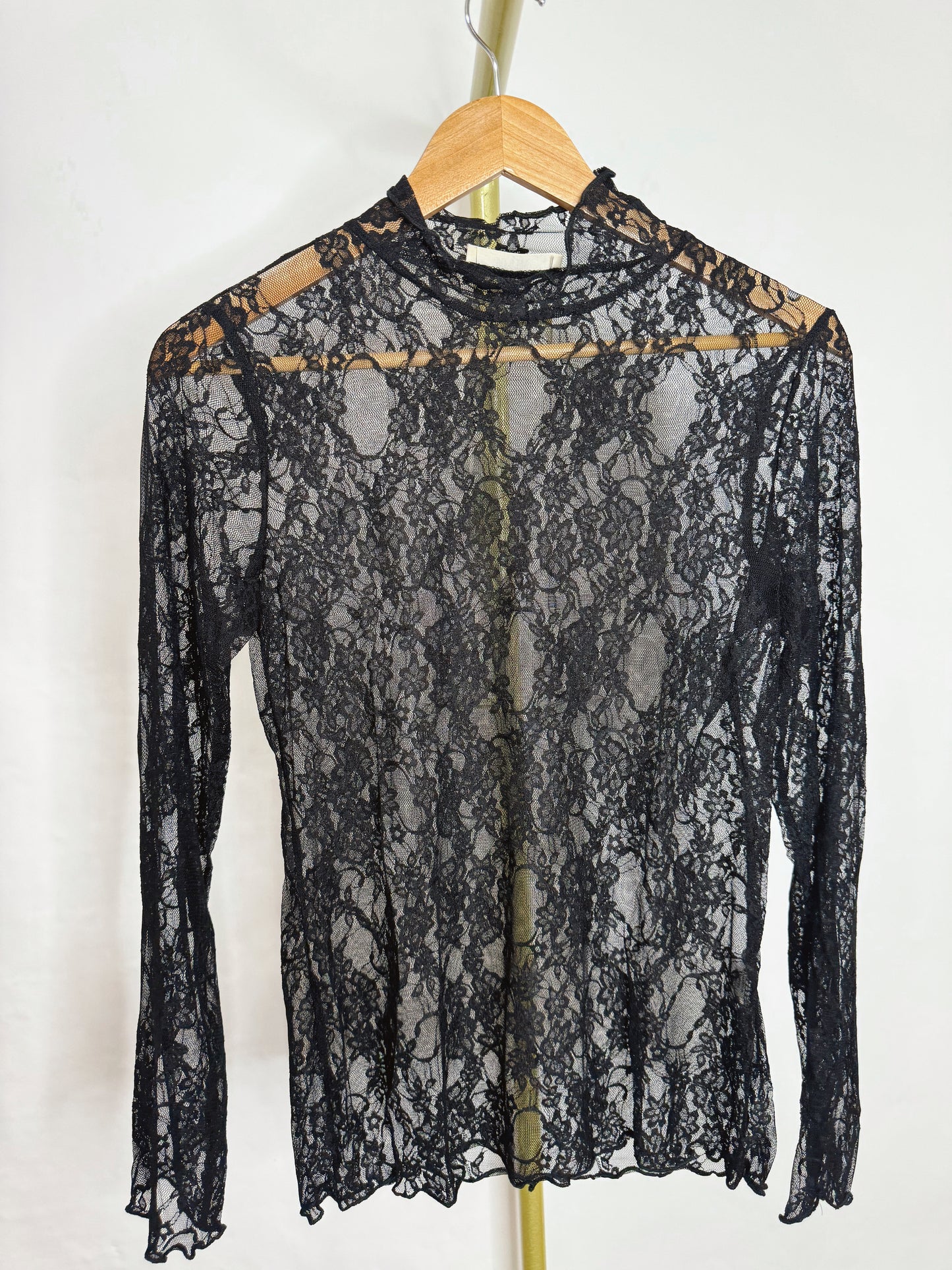 Lace Floral Undershirt | Long Sleeve