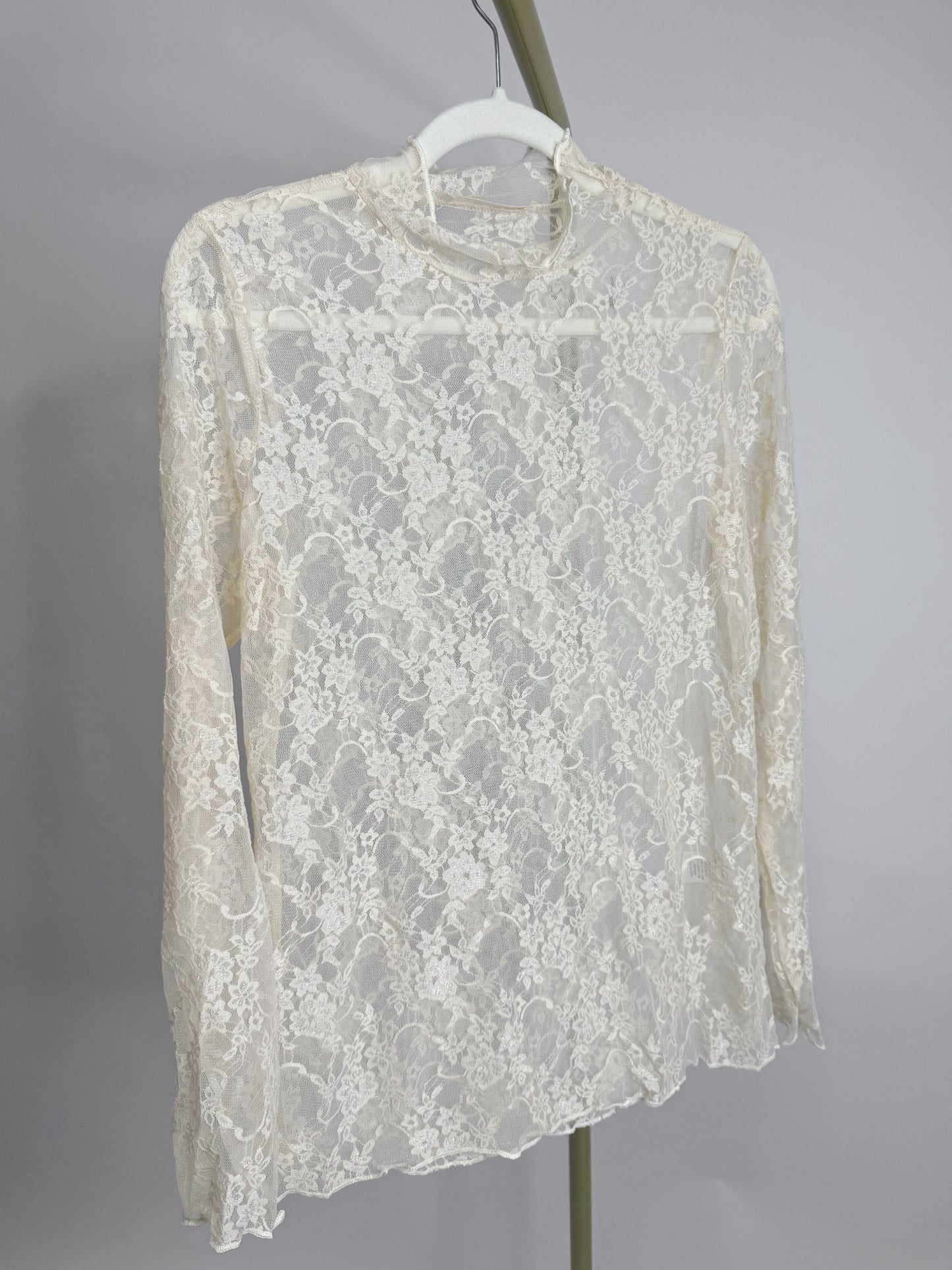 Lace Floral Undershirt | Long Sleeve
