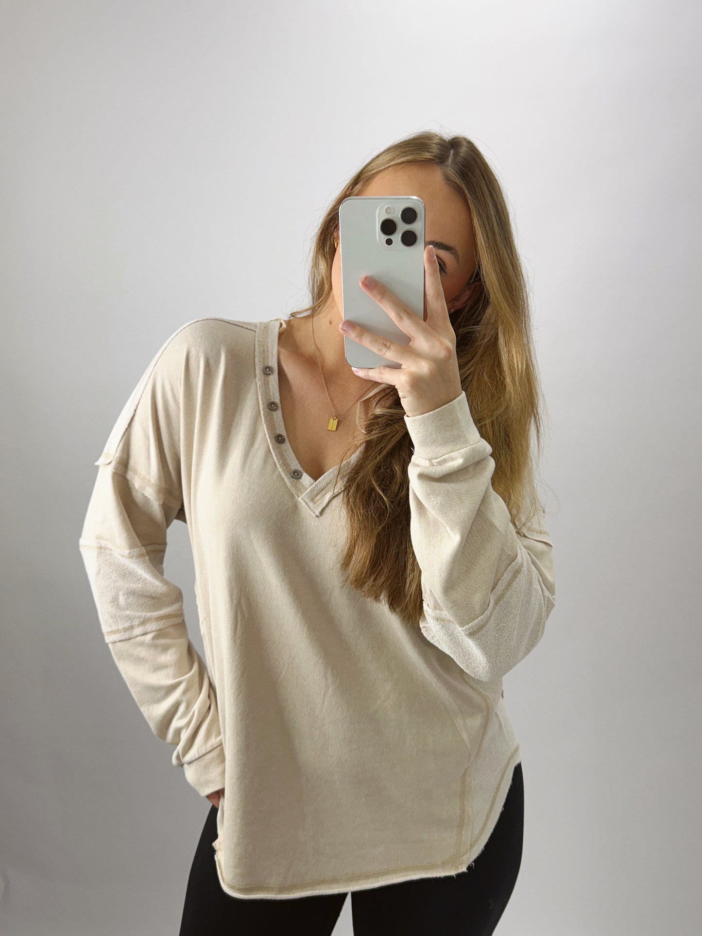 The Kenz | Oversized V Neck