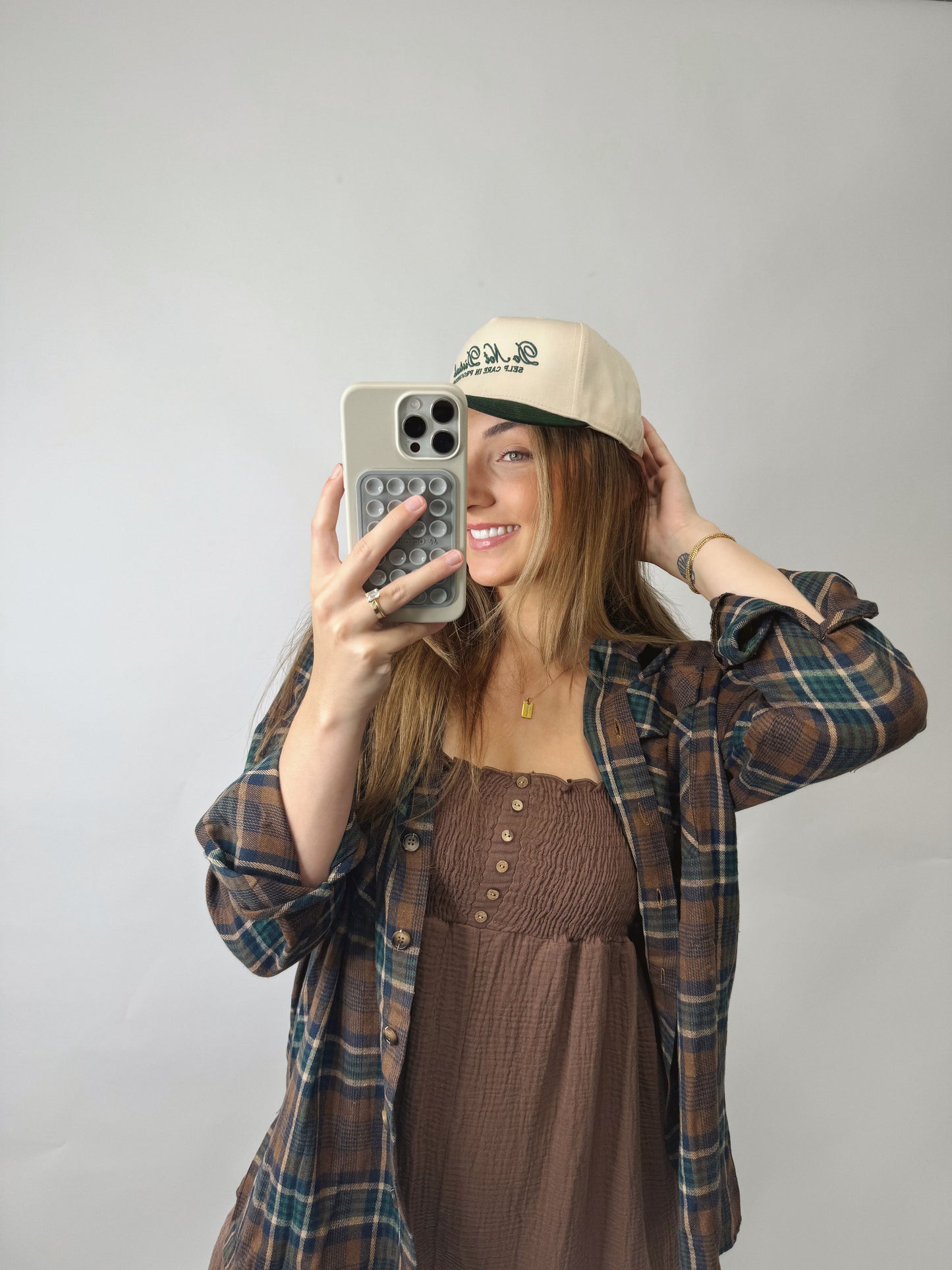 DO NOT DISTURB | Trucker Hat