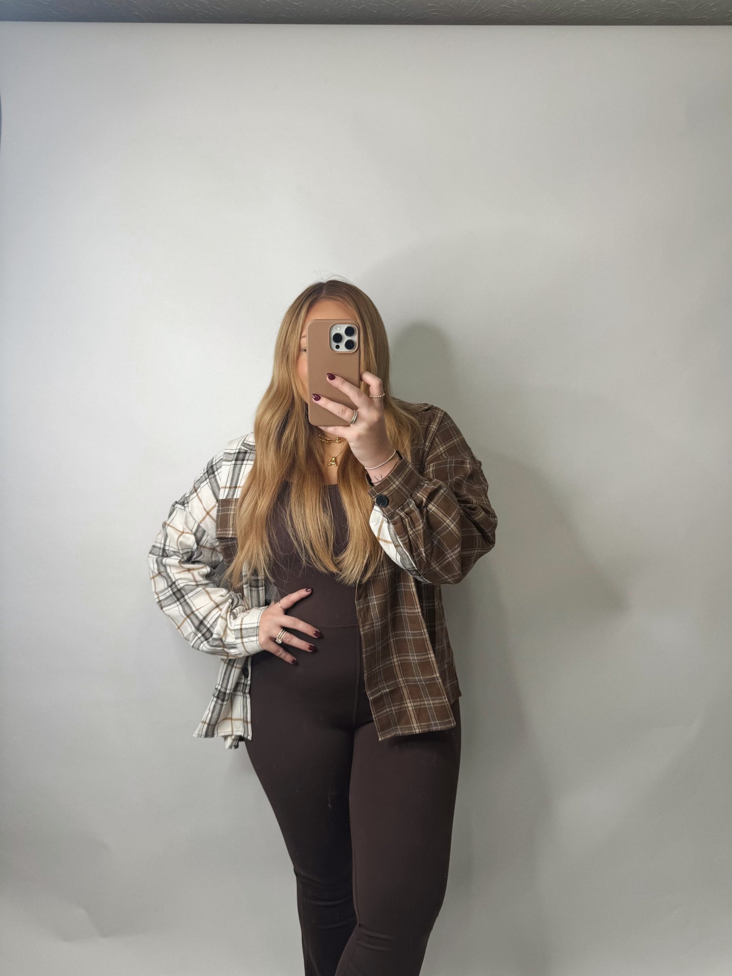 The Lanai | Brown and White Flannel