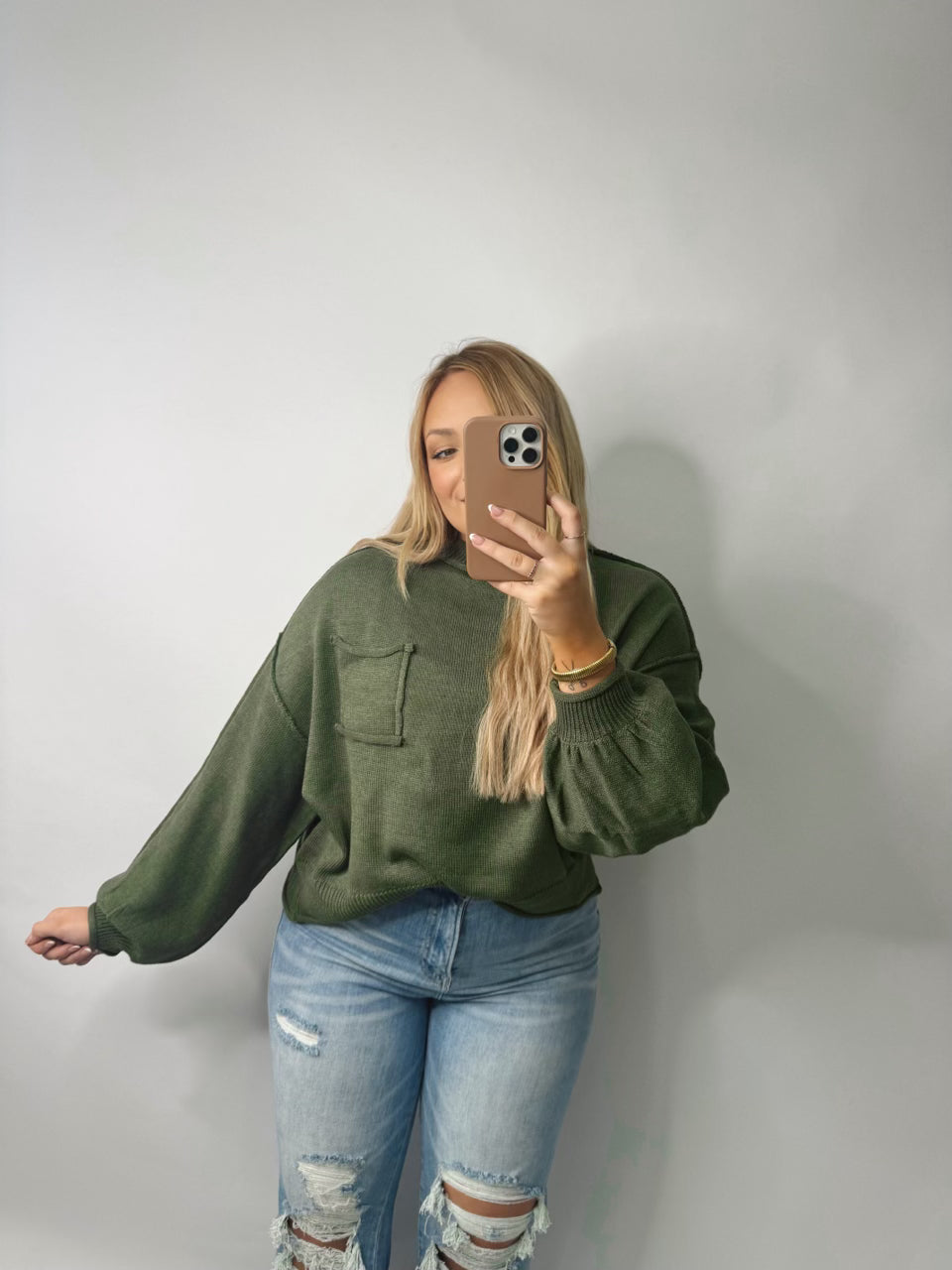 The Autumn | Green Balloon Sleeve Sweater