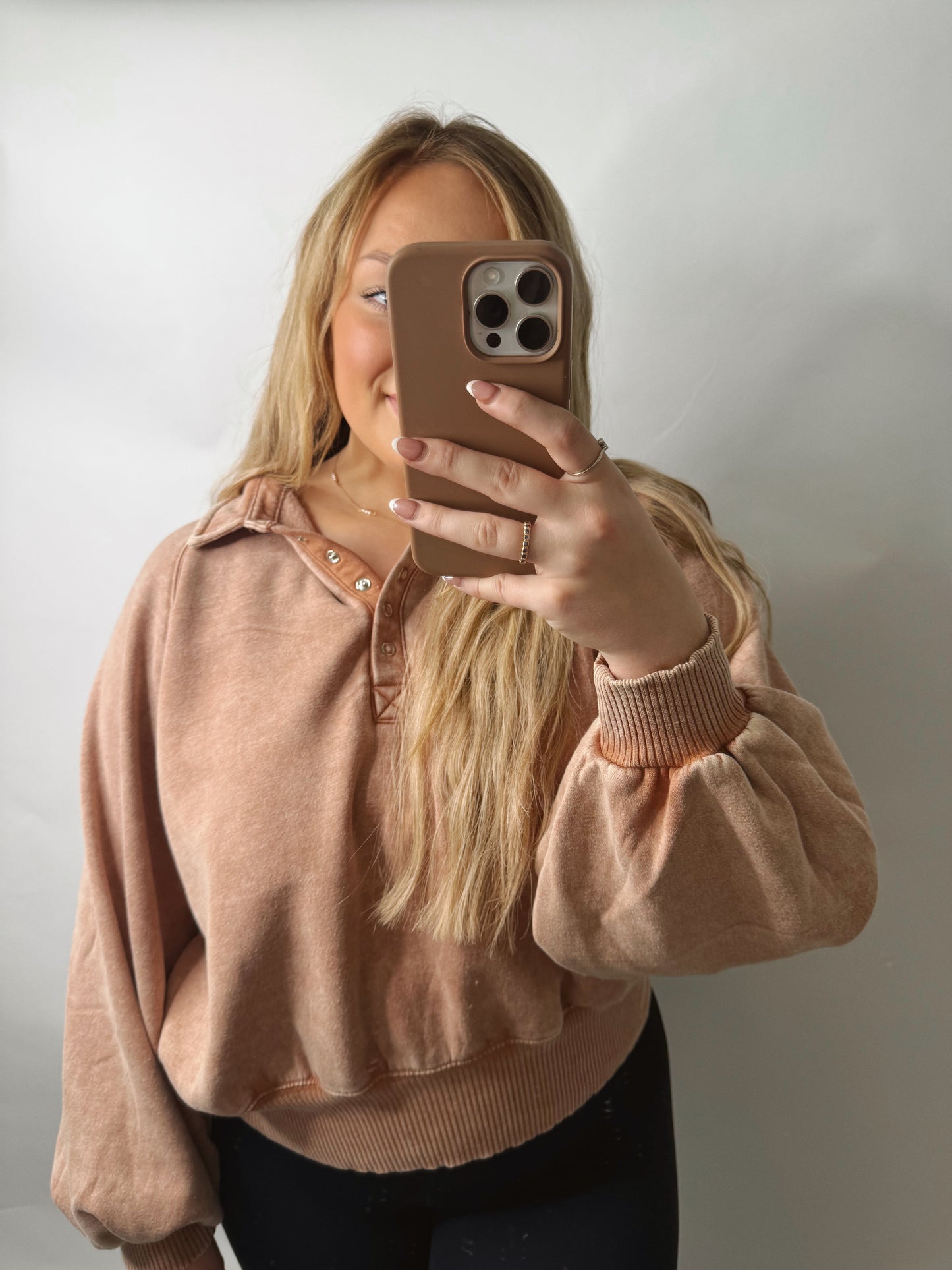 The Brooke | Faded Rust Collared Pullover