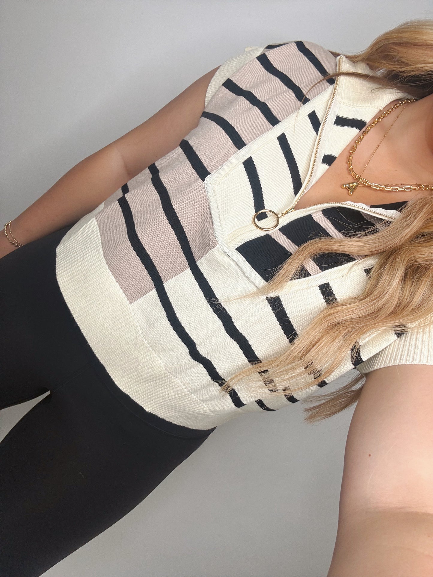 The Izzie | Colorblock Crop Top