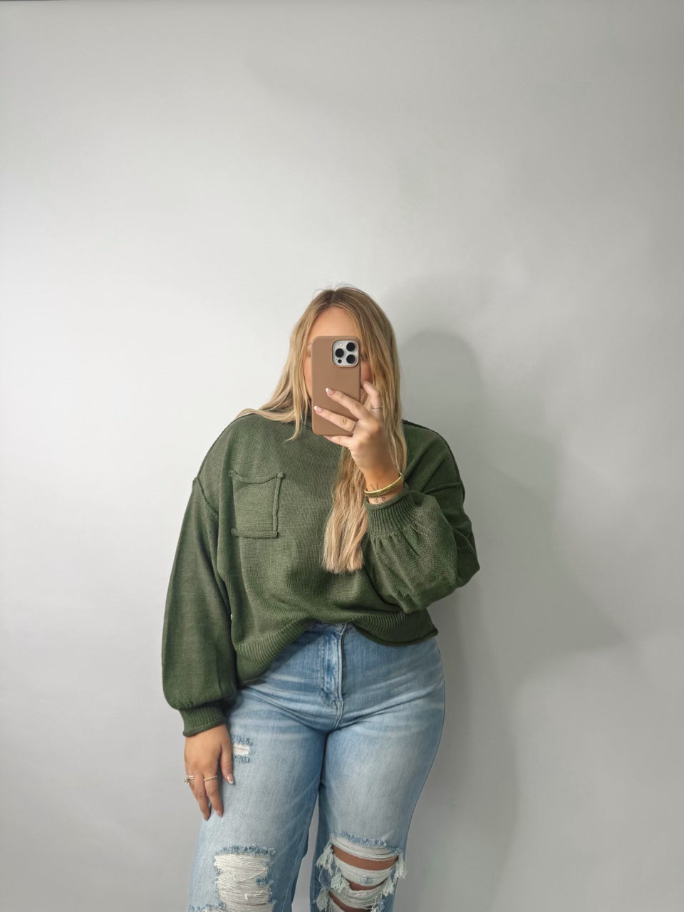 The Autumn | Green Balloon Sleeve Sweater
