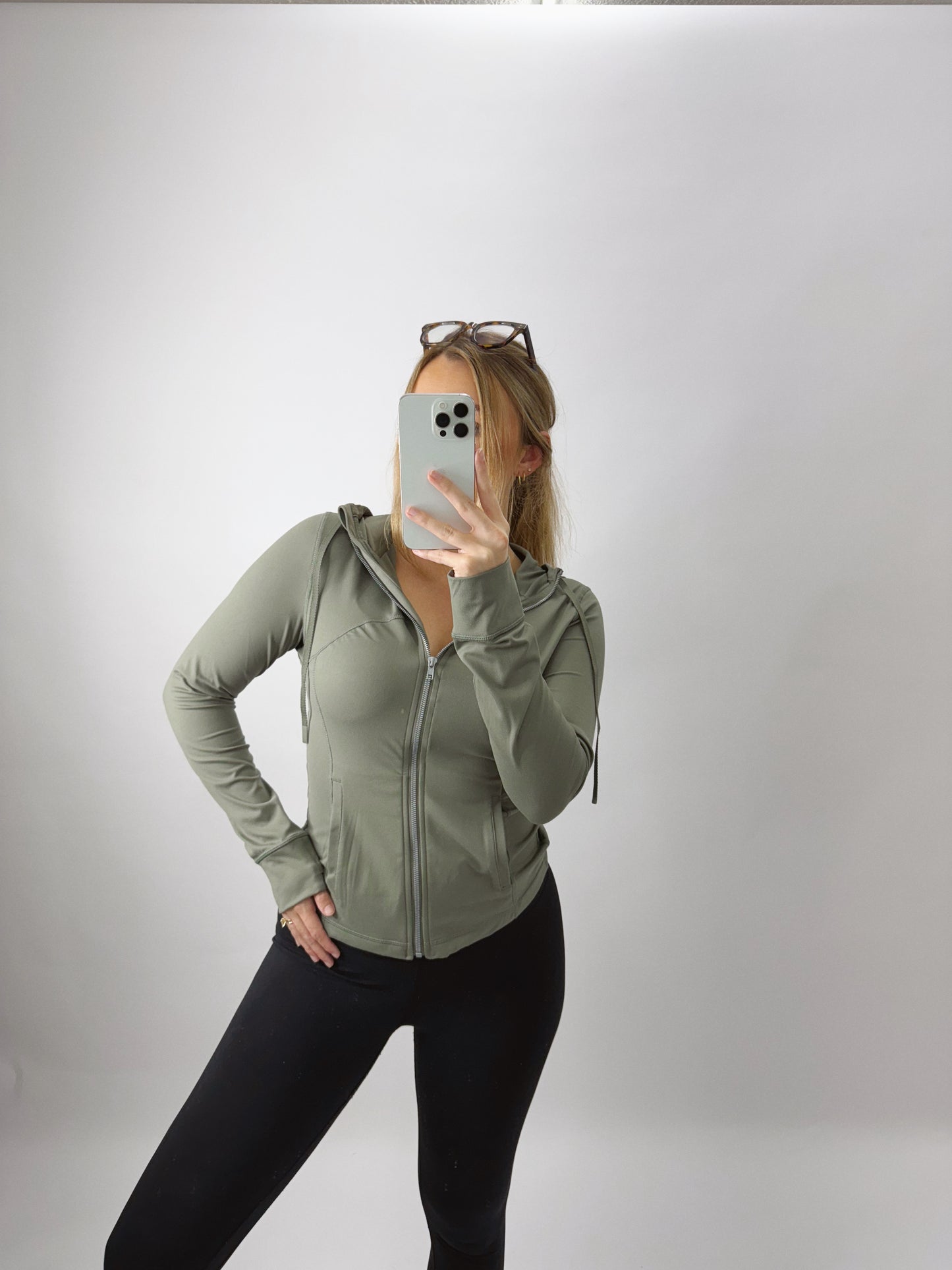 The Willow | Moss Green Active Jacket