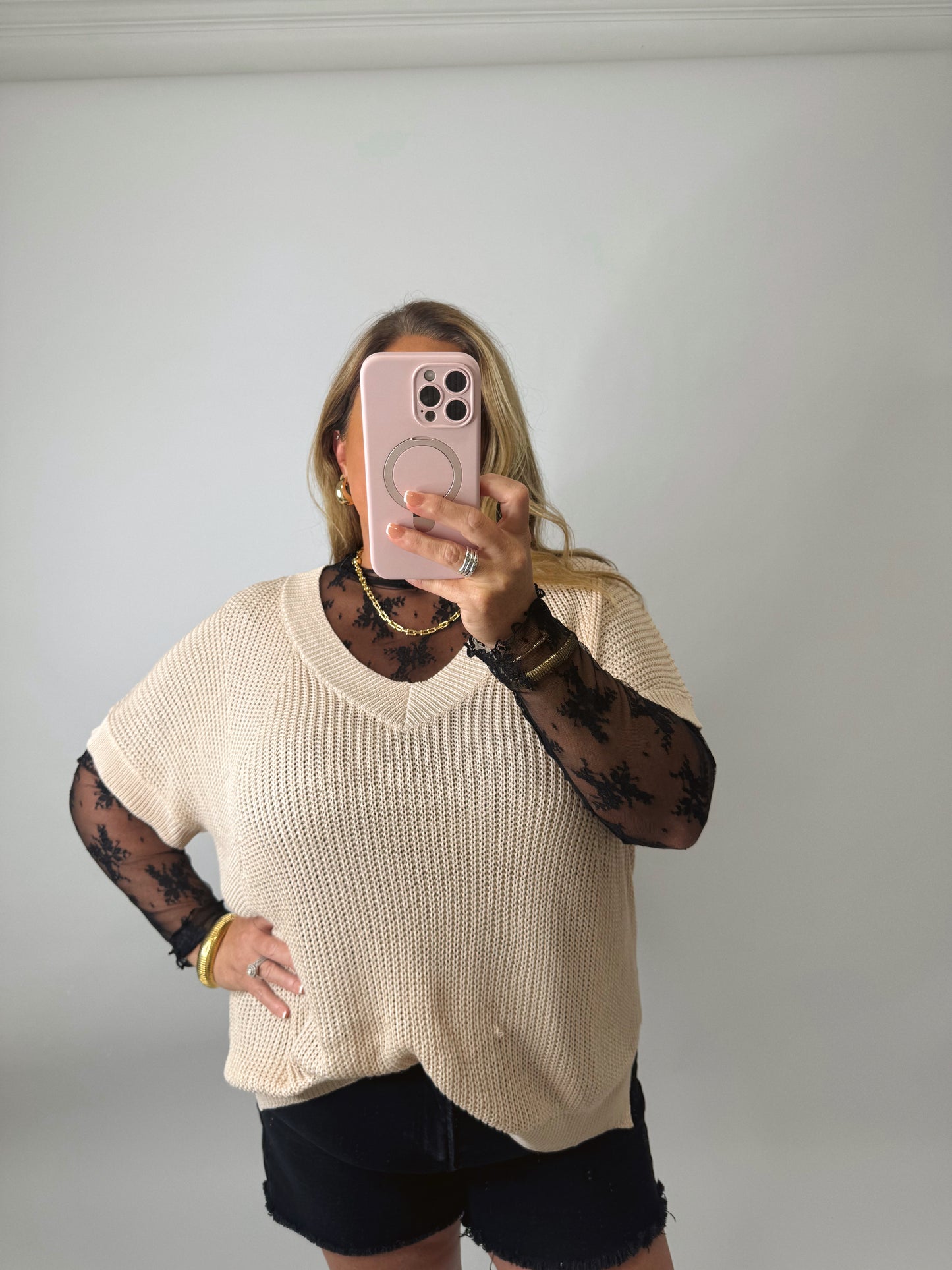 The Liza | Knit V Neck