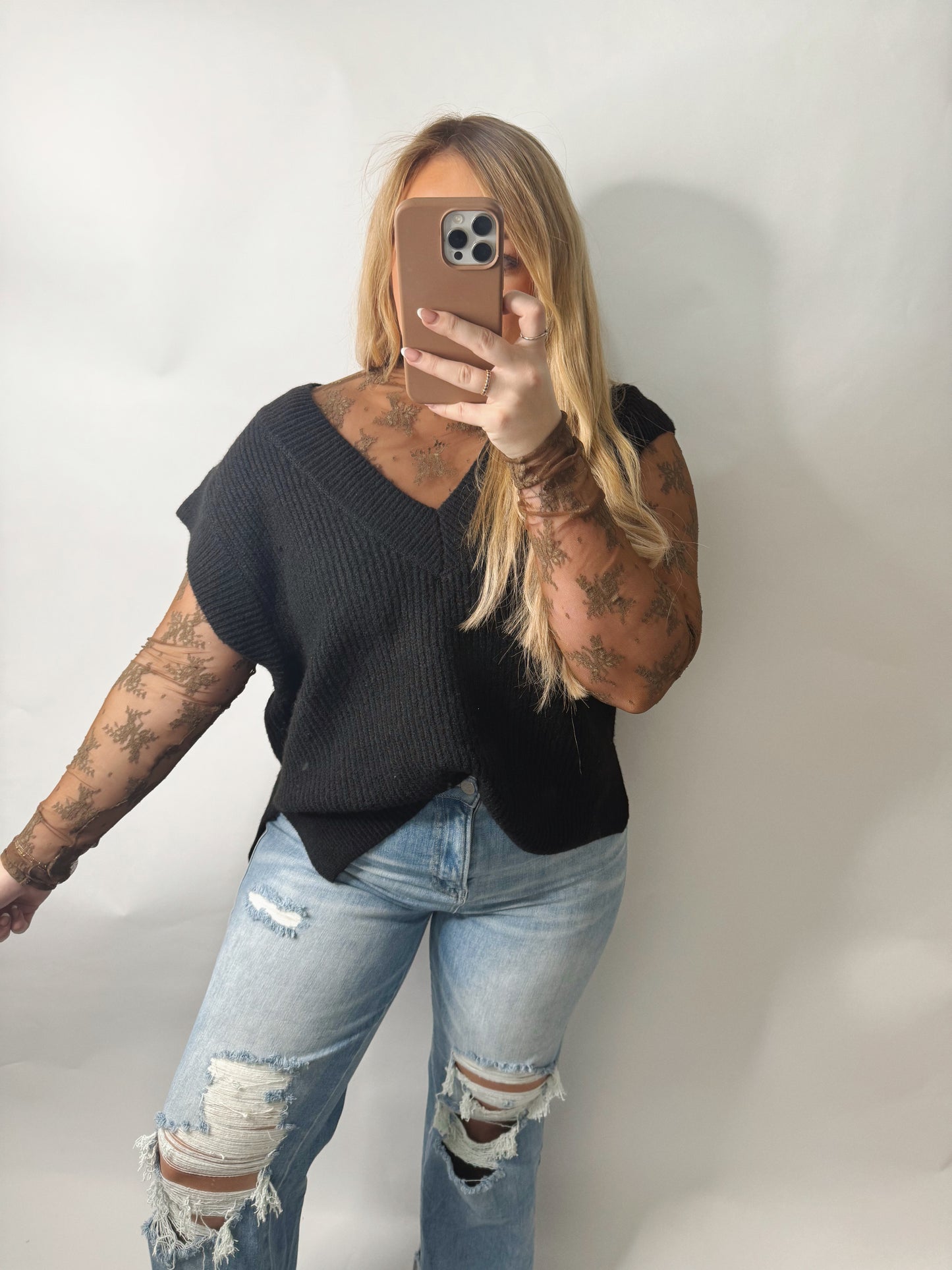 Lace Floral Undershirt | Long Sleeve