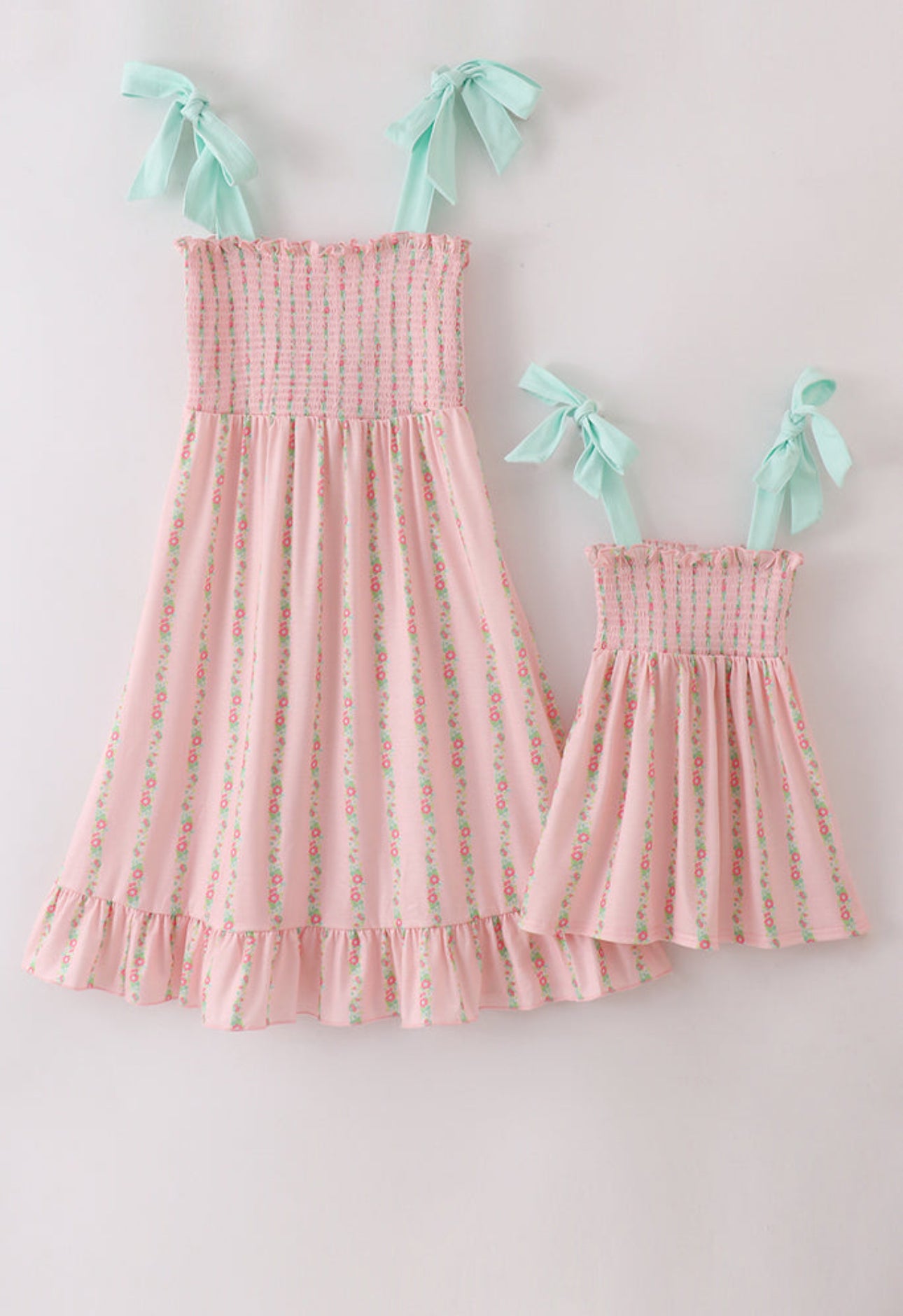 The Mallory | Girls Floral Smocked Dress