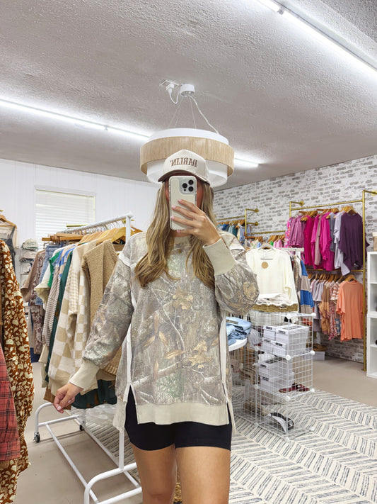 The Clara | Camo Classic Crew Pullover