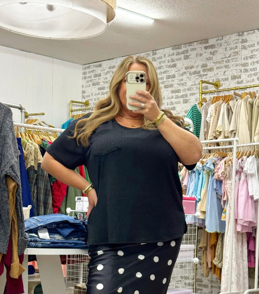 The Shara | Black Ribbed Pocket Tee