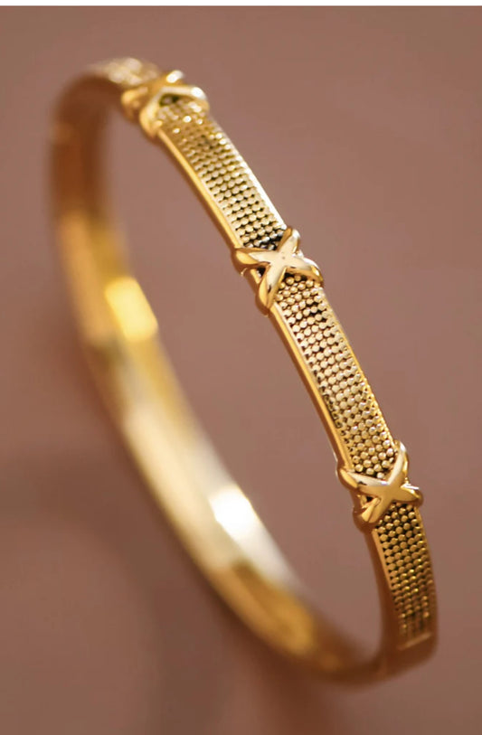 The X Bangle | Gold