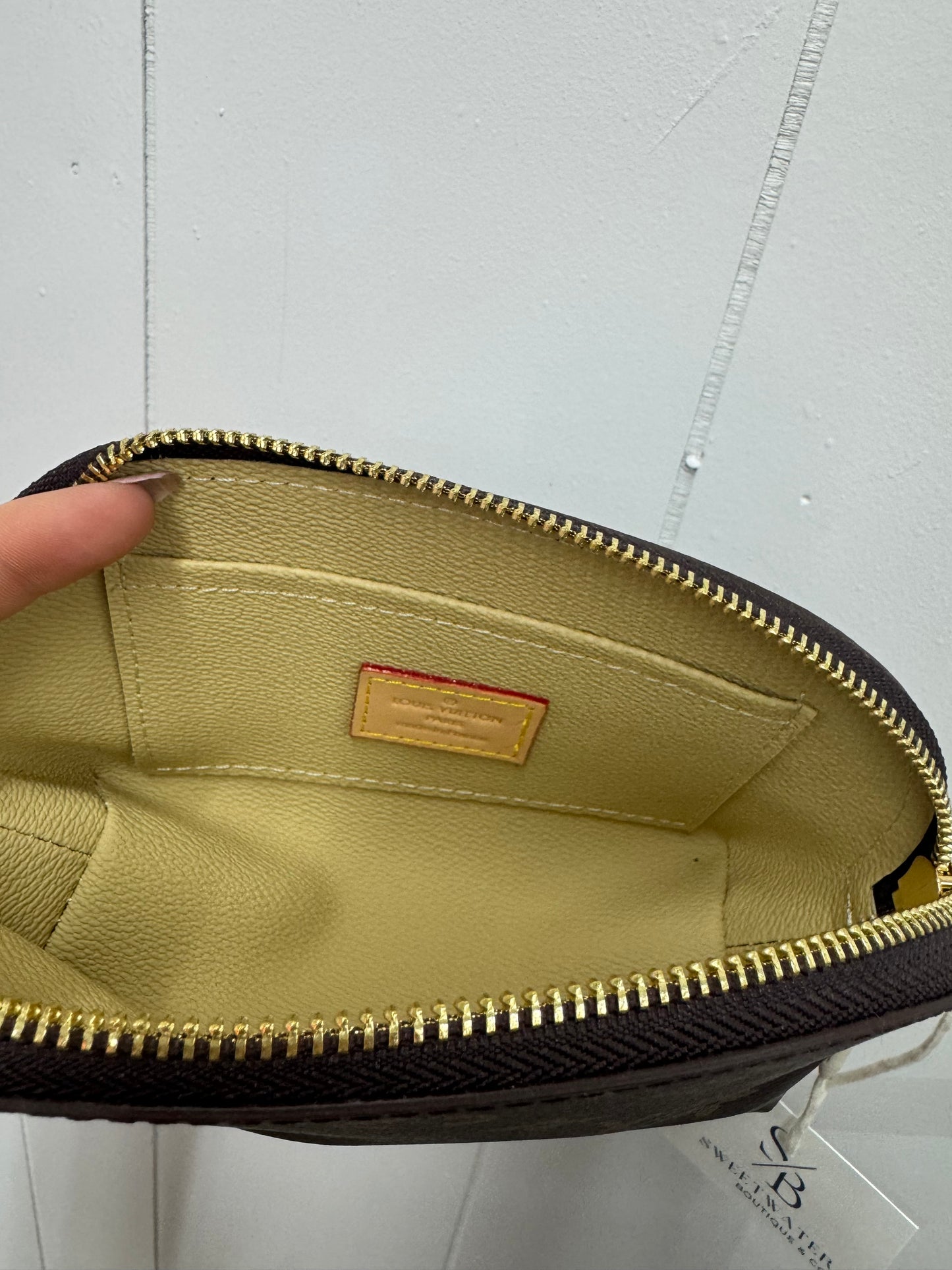 L/V Insp Small Brown Cosmetic Bag
