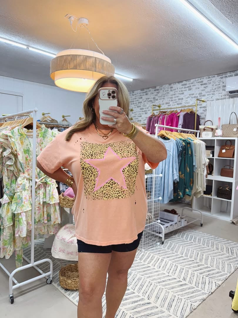 The Star | Distressed Graphic Tee