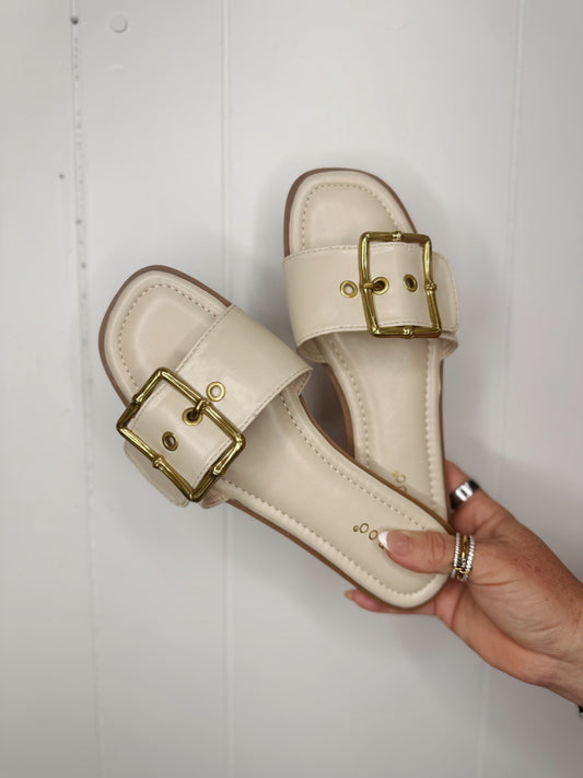 Buckle Band Sandals | Ivory
