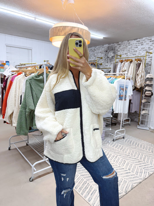 The Nelli | Cream and Black Trim Zip Up