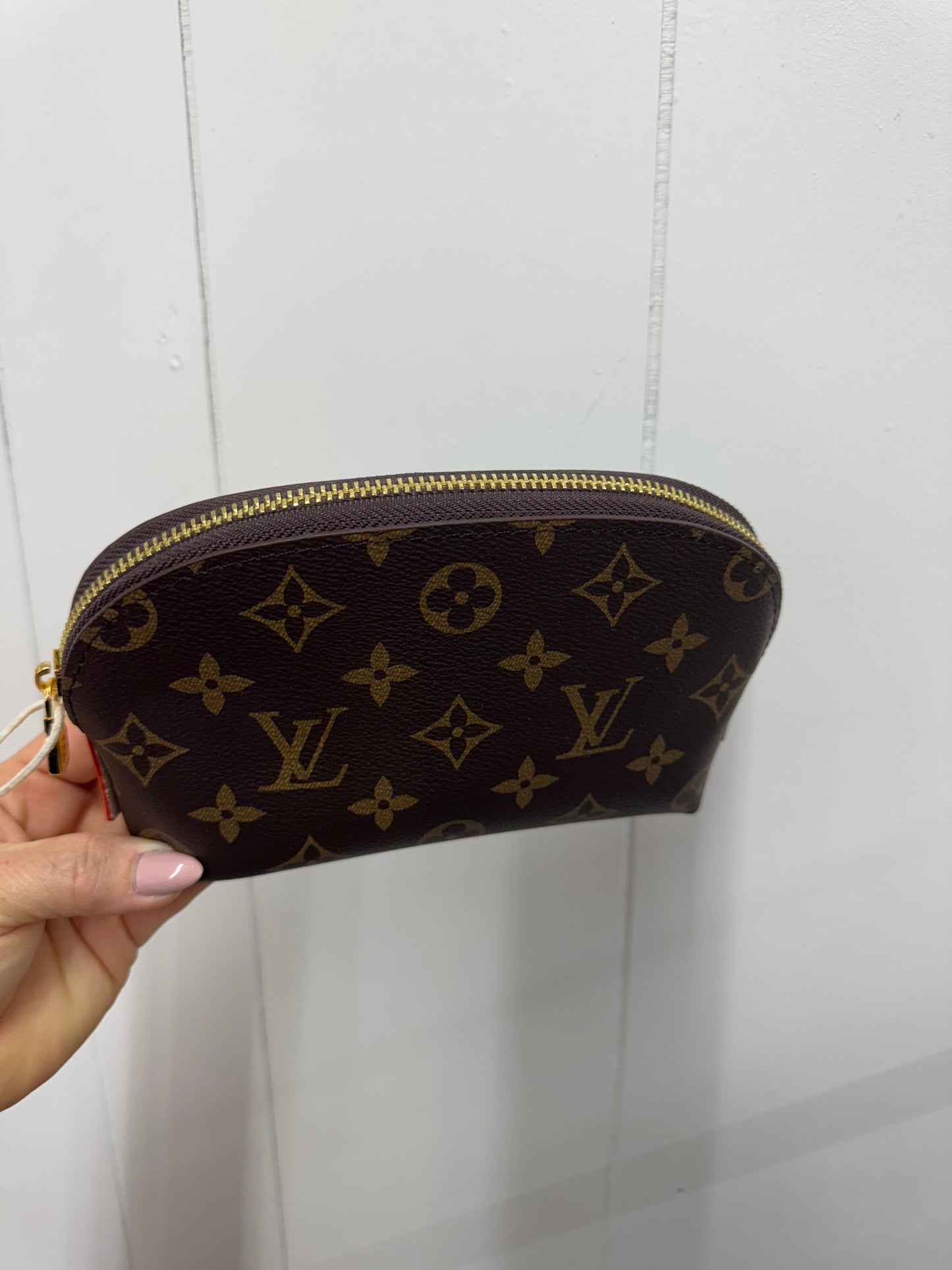 L/V Insp Small Brown Cosmetic Bag