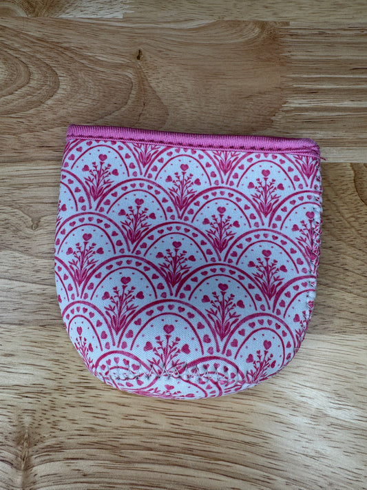Pink Scalloped Cup Sleeve - Small