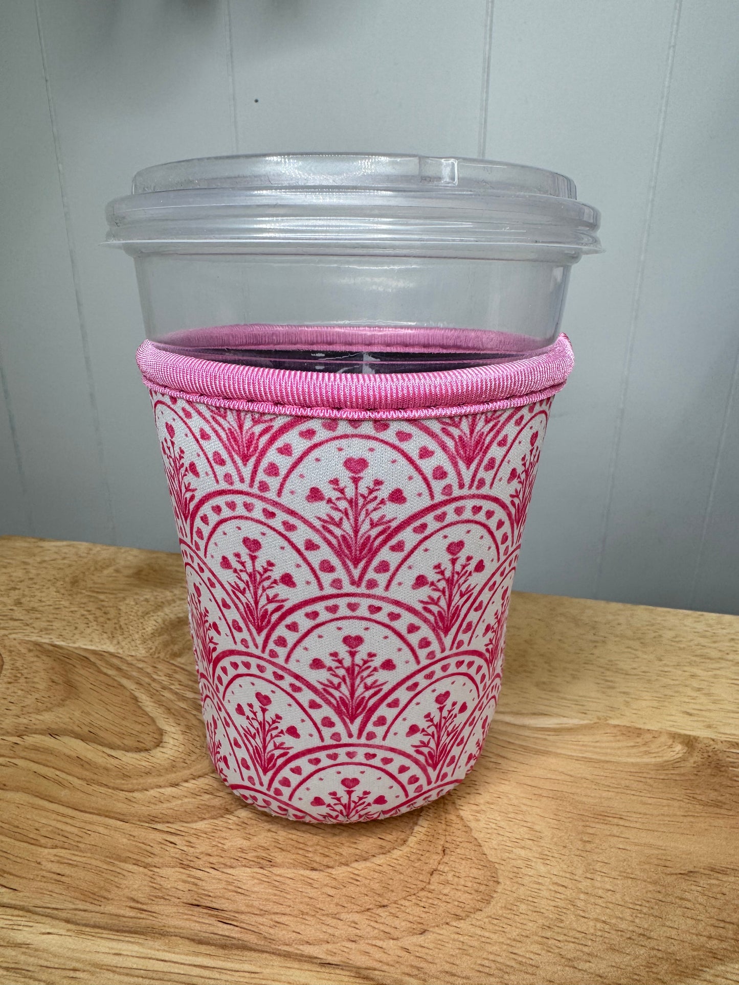 Pink Scalloped Cup Sleeve - Small