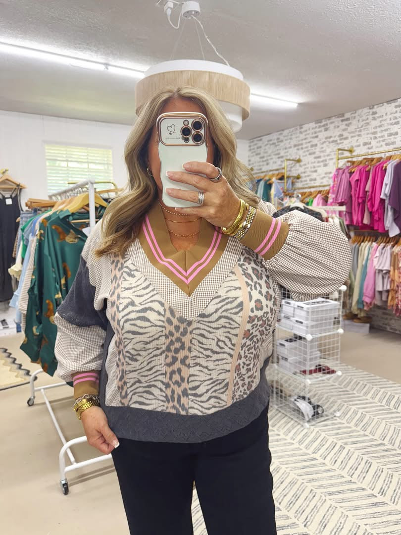 The Sasha | V-Neck Contrast Animal Print Top