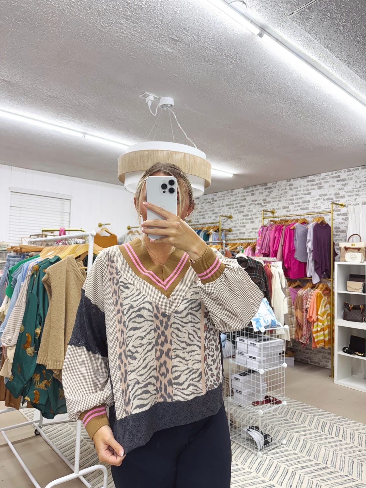 The Sasha | V-Neck Contrast Animal Print Top