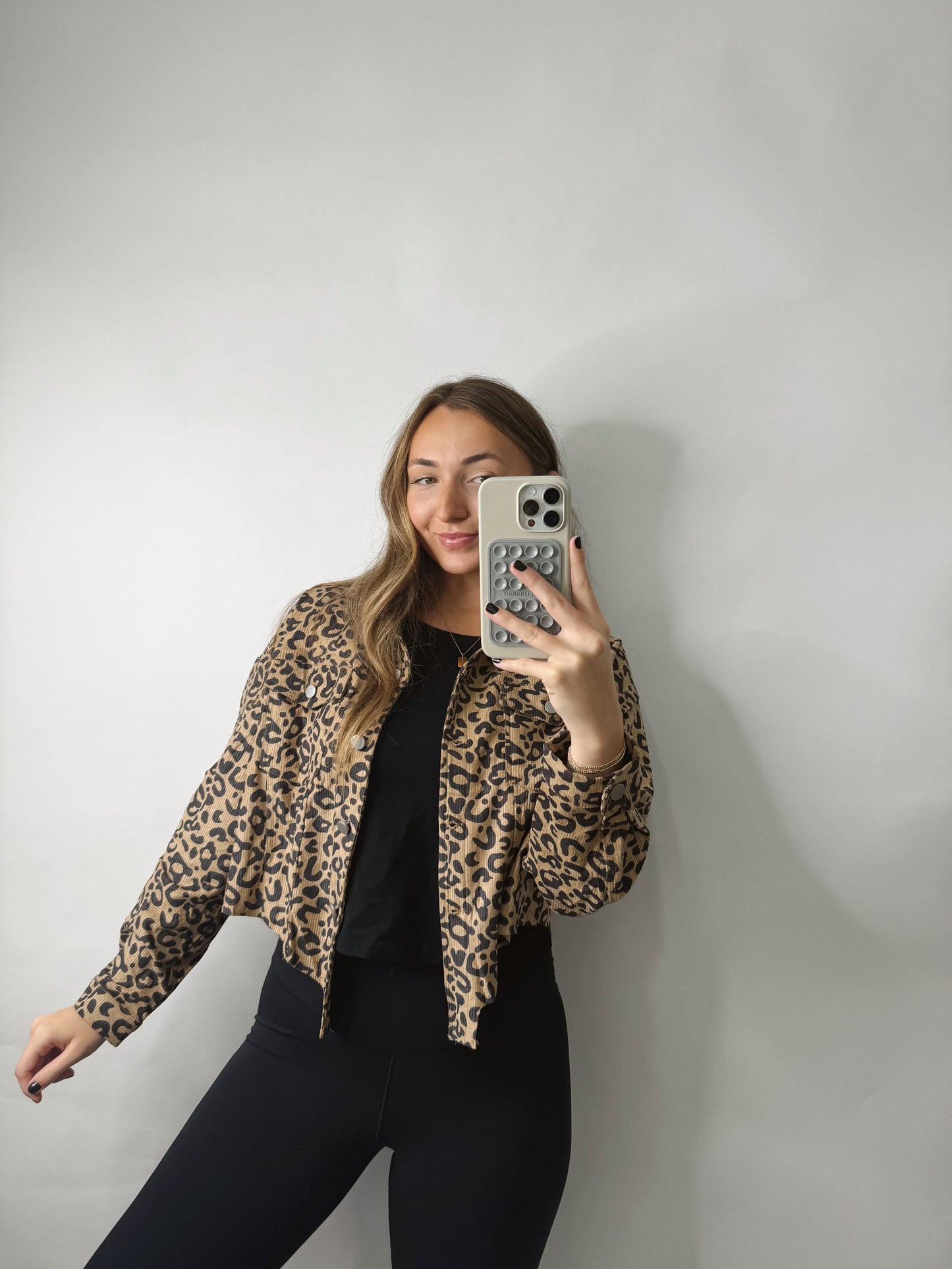 The 904 | Jaguar Print Crop