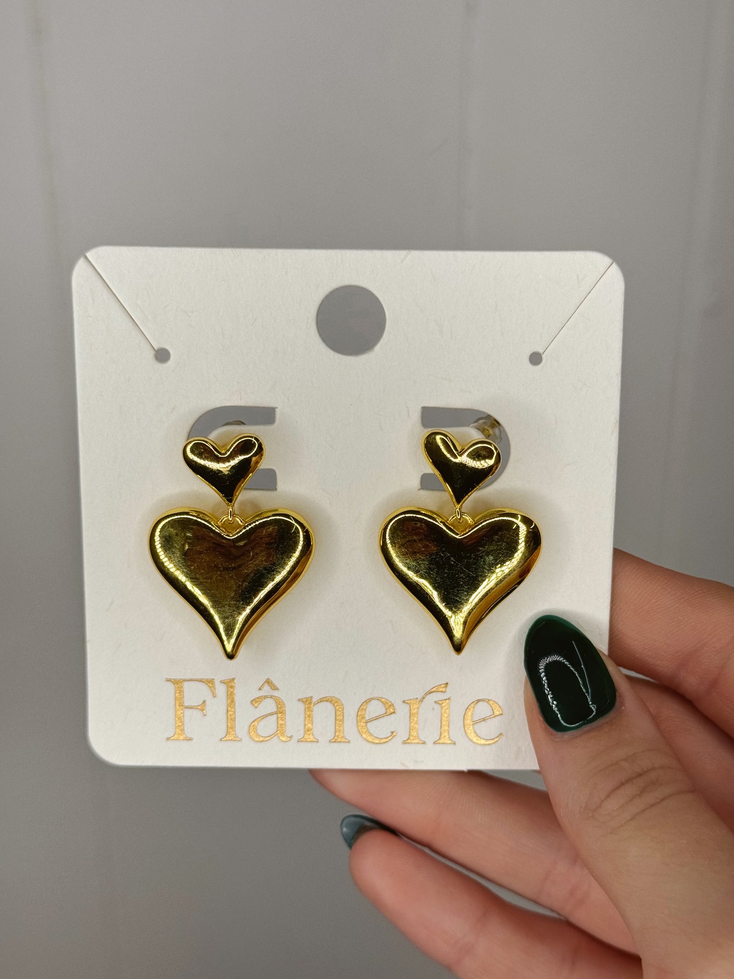 The Delphine | Chunky Heart Earrings