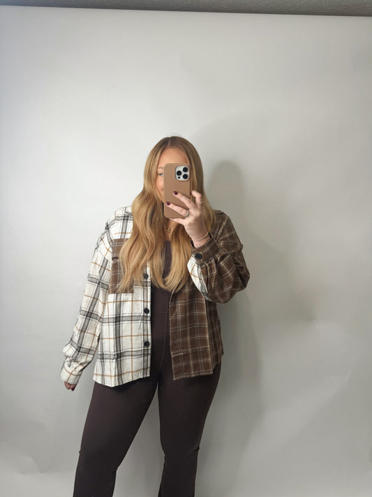The Lanai | Brown and White Flannel