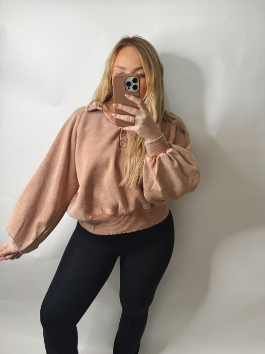 The Brooke | Faded Rust Collared Pullover