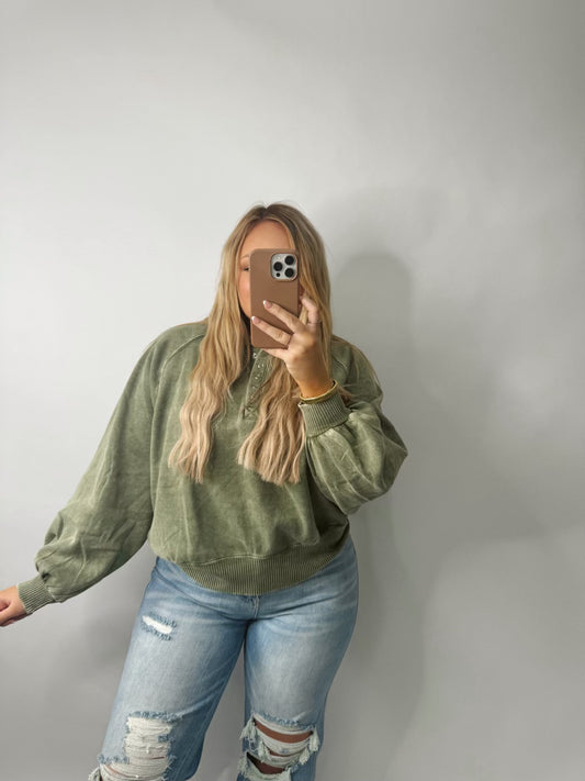 The Brooke | Green Collared Pullover