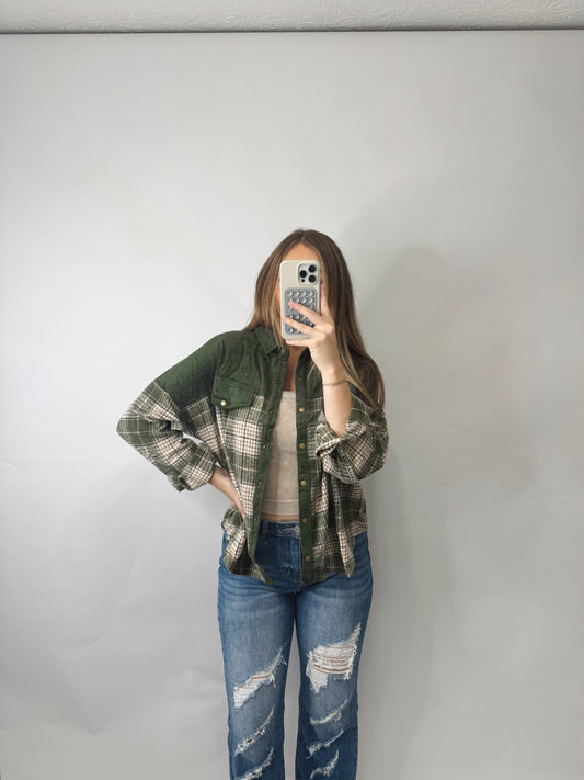 The Sarah | Green Flannel