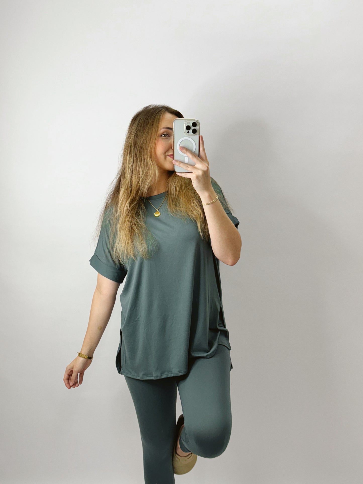 The Wren | Tee and Leggings Lounge Set