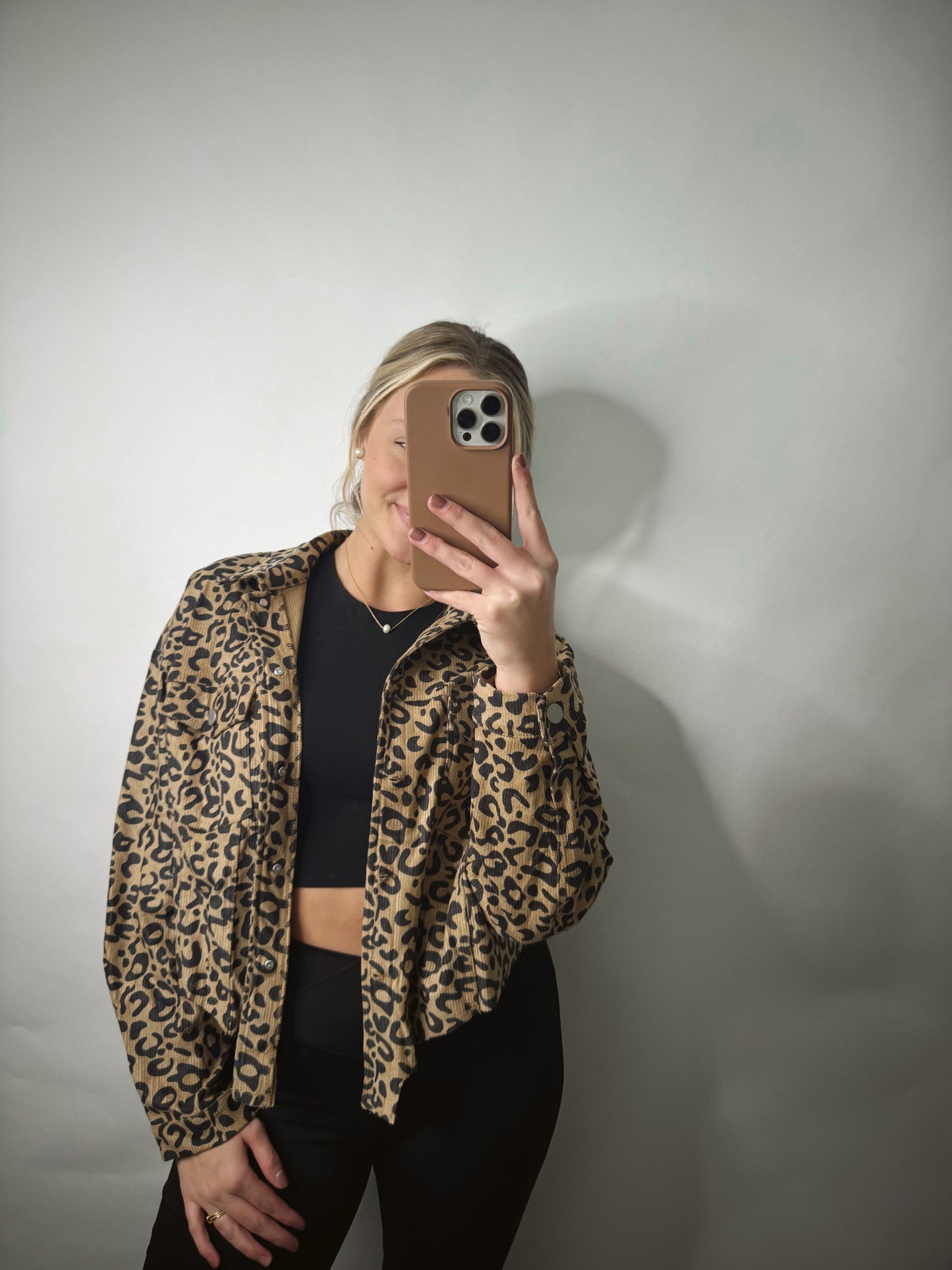 The 904 | Jaguar Print Crop