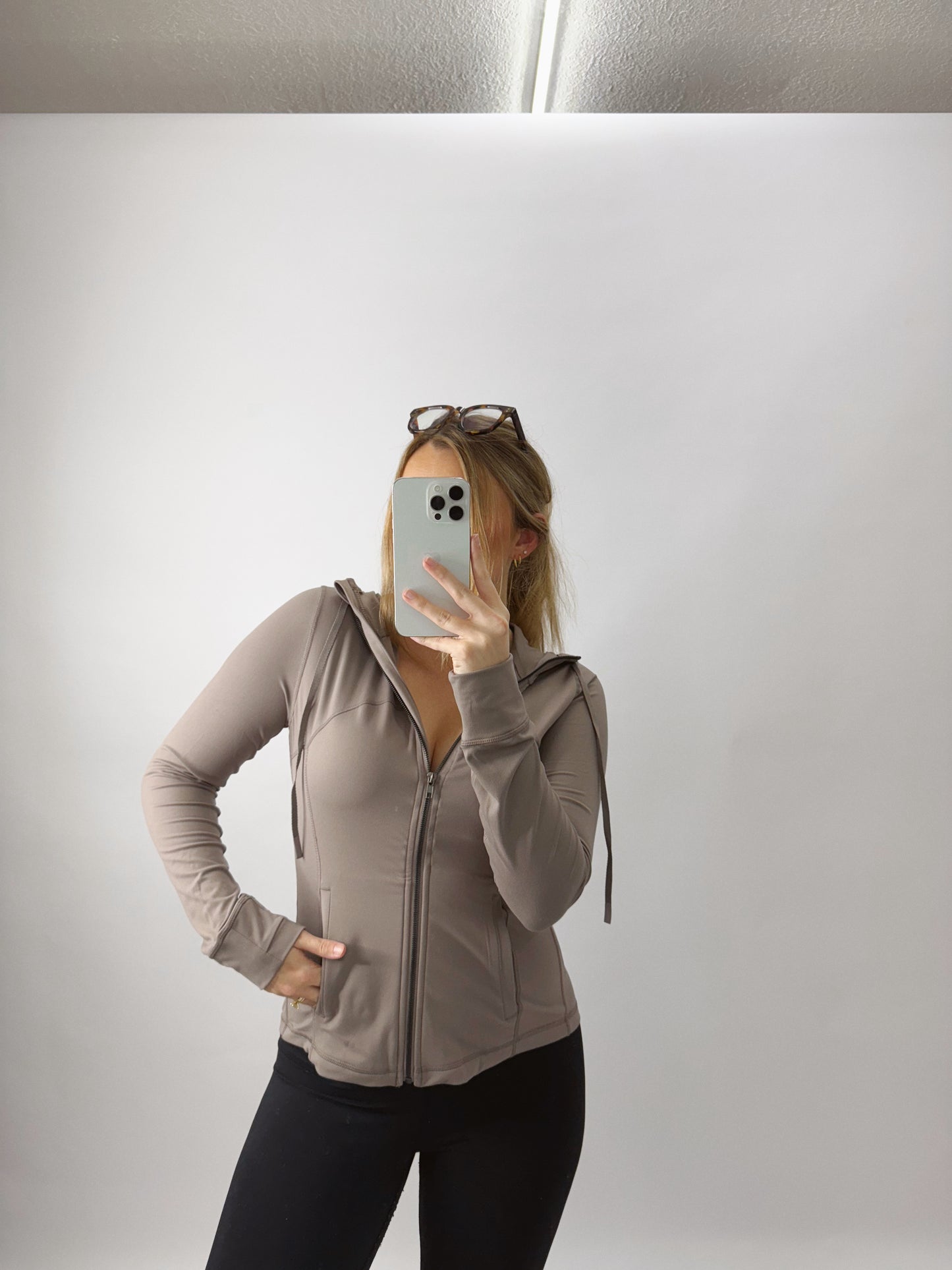 The Willow | Truffle Active Jacket